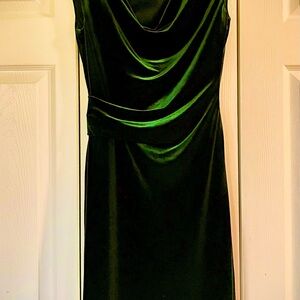 Vince Camuto Luxe Green Velvet Midi Dress